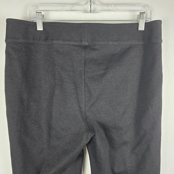 Eddie Bauer Women's Black Ponte Knit Stretchy Straight Leg Pants Size 12 Office - Picture 6 of 9